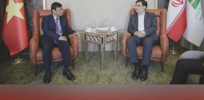 دیدار مدیرعامل سازمان منطقه آزاد ارس و سفیر ویتنام در ایران